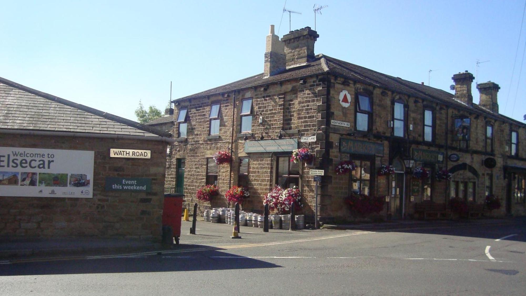 Market Elsecar ภายนอก รูปภาพ